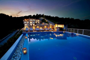 GoldenHill Studios&apartments